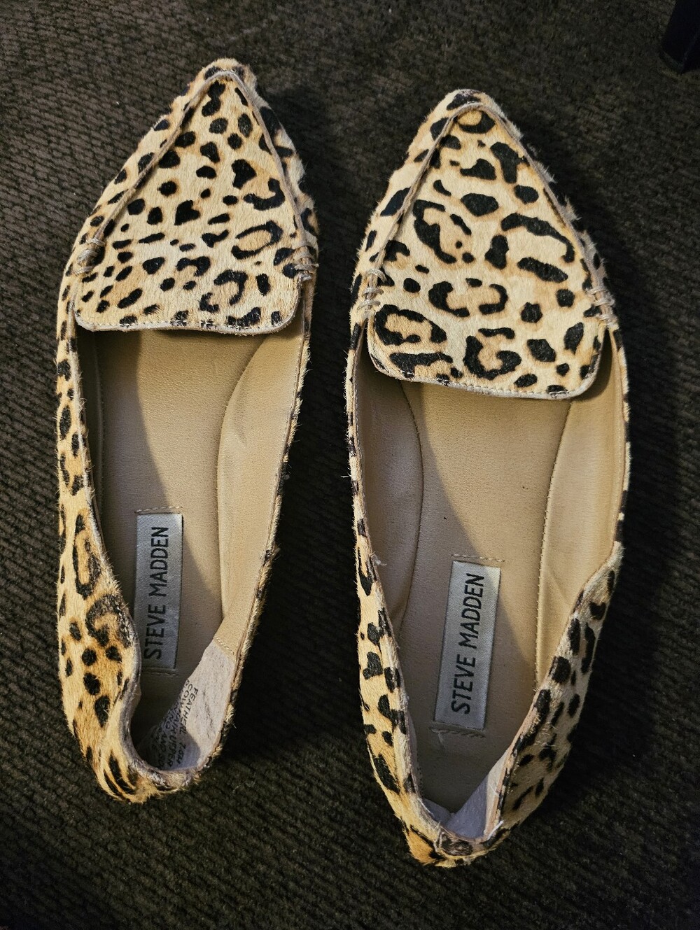 Steve Madden Women's Loafers Size 7.5M Cow Hair Leopard Print Pointed-Toe Shoes